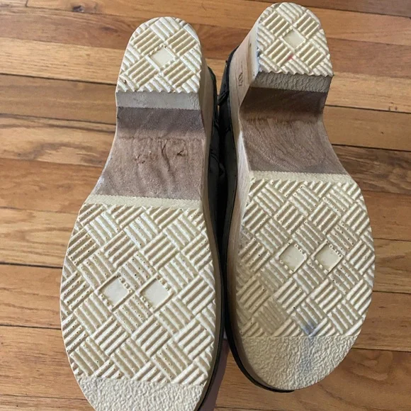 No. 6 Shearling Clog Boot - size 40 - Picture 3 of 4